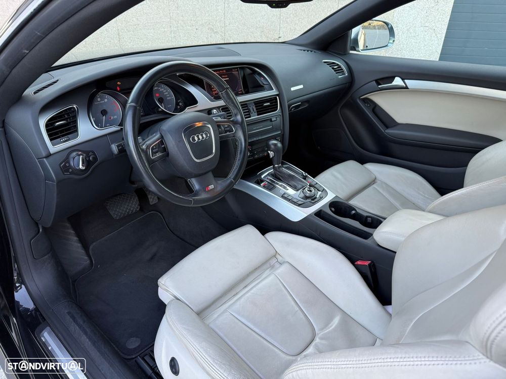 Audi S5 4.2 FSi quattro Tiptronic - 11