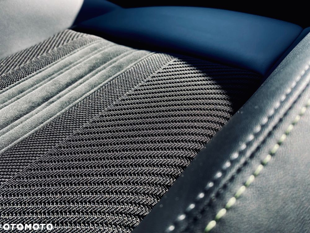 Peugeot 308 1.5 BlueHDi GT S&S EAT8 - 29