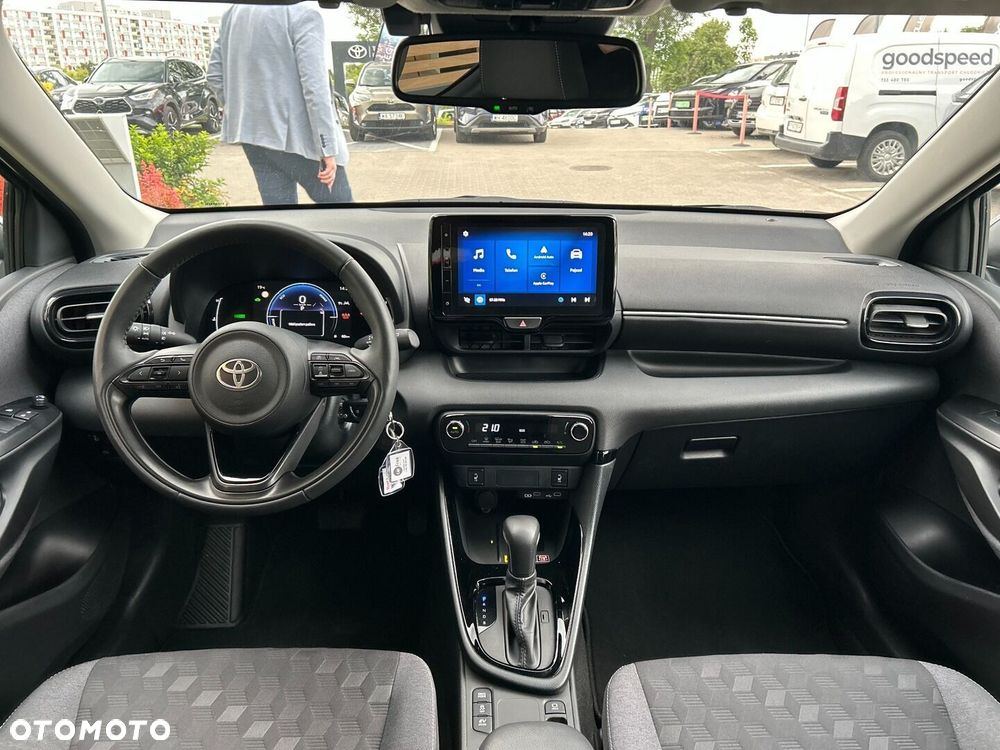 Toyota Yaris Hybrid 1.5 Style - 11
