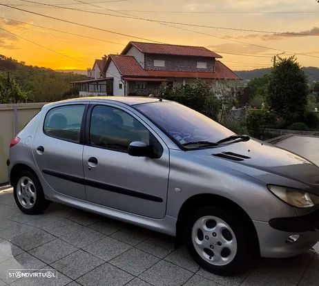 Peugeot 206 1.9 D XT - 8