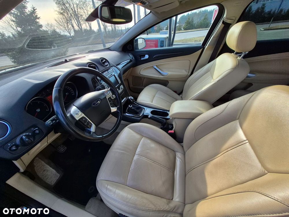 Ford Mondeo 2.0 TDCi Ghia - 6