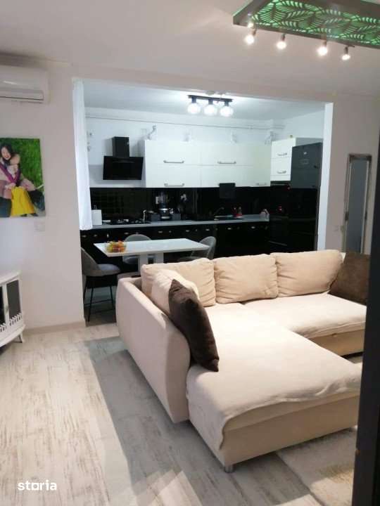 2 camere, 57mp, la cheie, zona Sub Cetate, boxa, parcare! — fotografia 1
