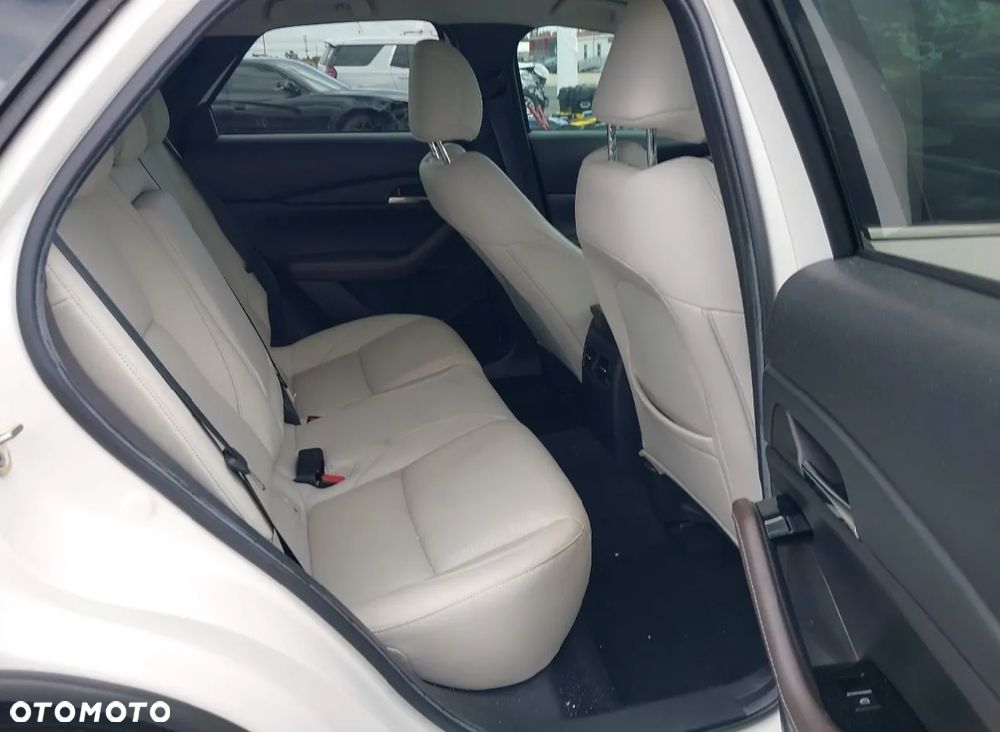 Mazda CX-30 - 15