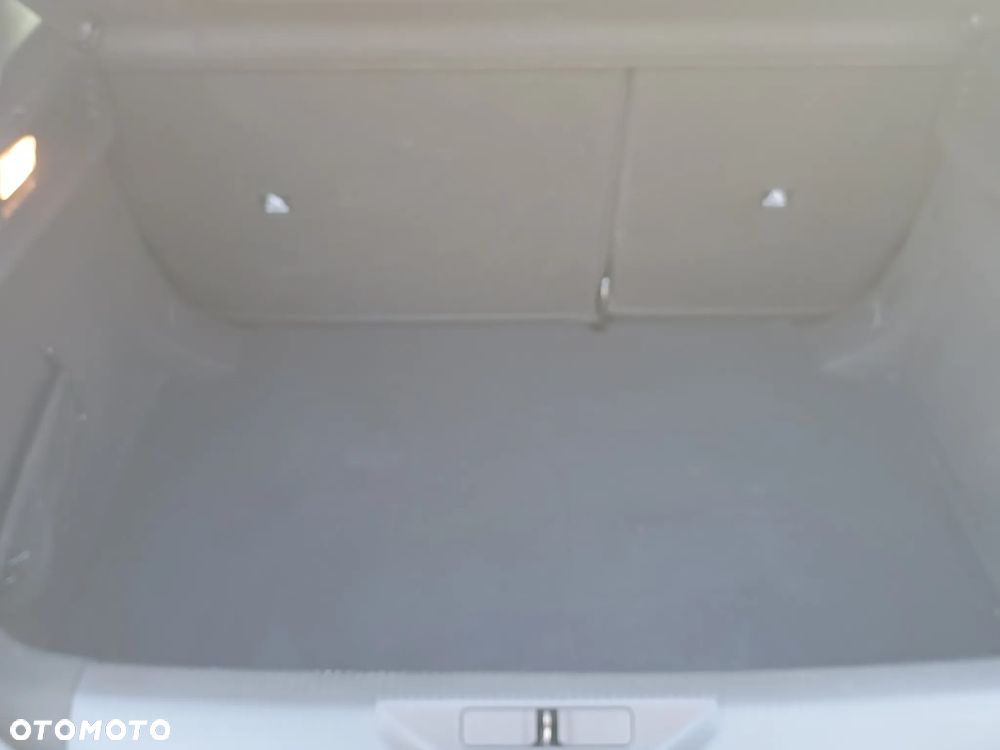 Peugeot 308 1.2 PureTech Active Pack S&S - 38