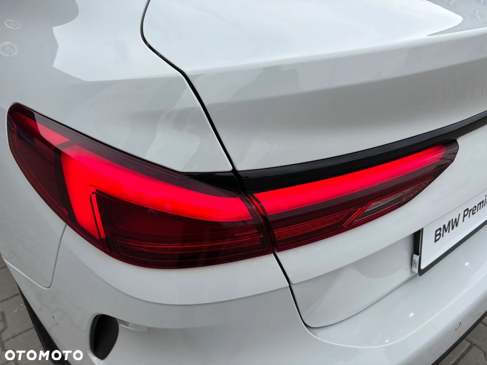 BMW Seria 2 218i - 26