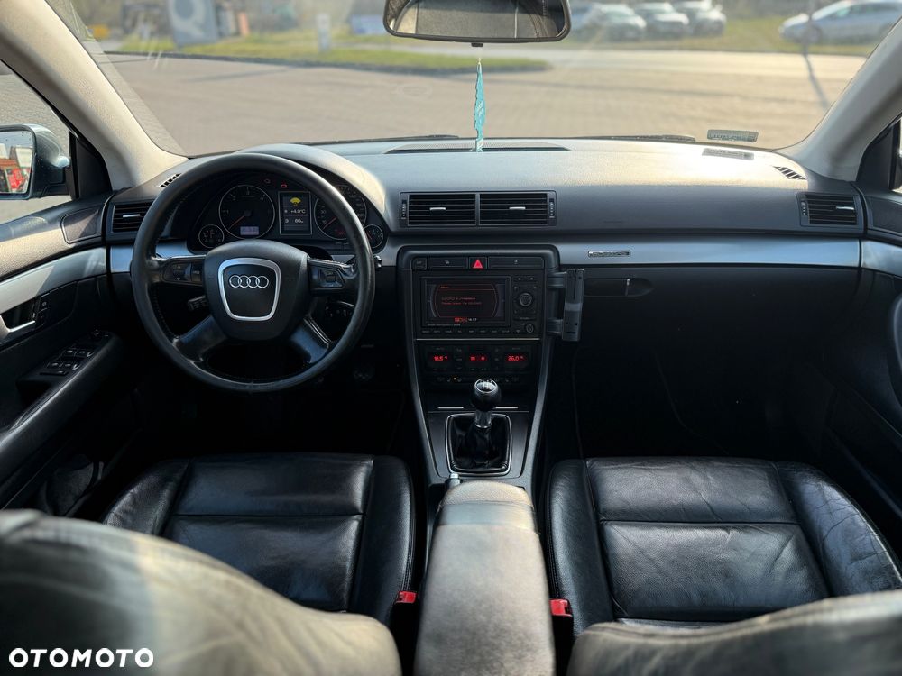 Audi A4 Avant 3.0 TDI quattro - 23