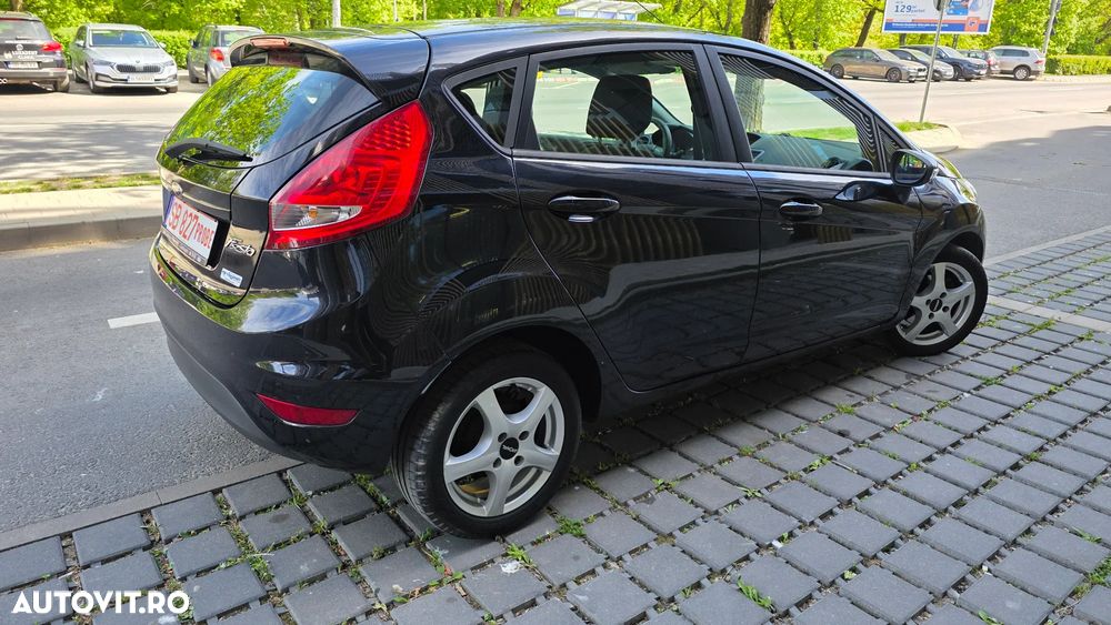 Ford Fiesta 1.4i Titanium - 2