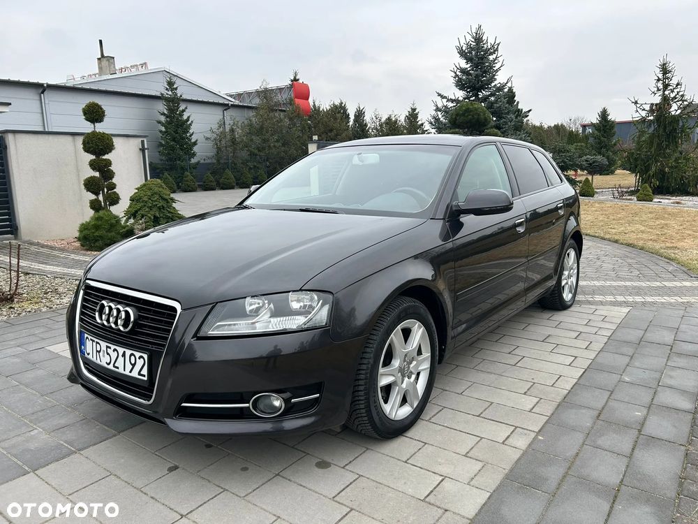 Audi A3 Sportback - 2