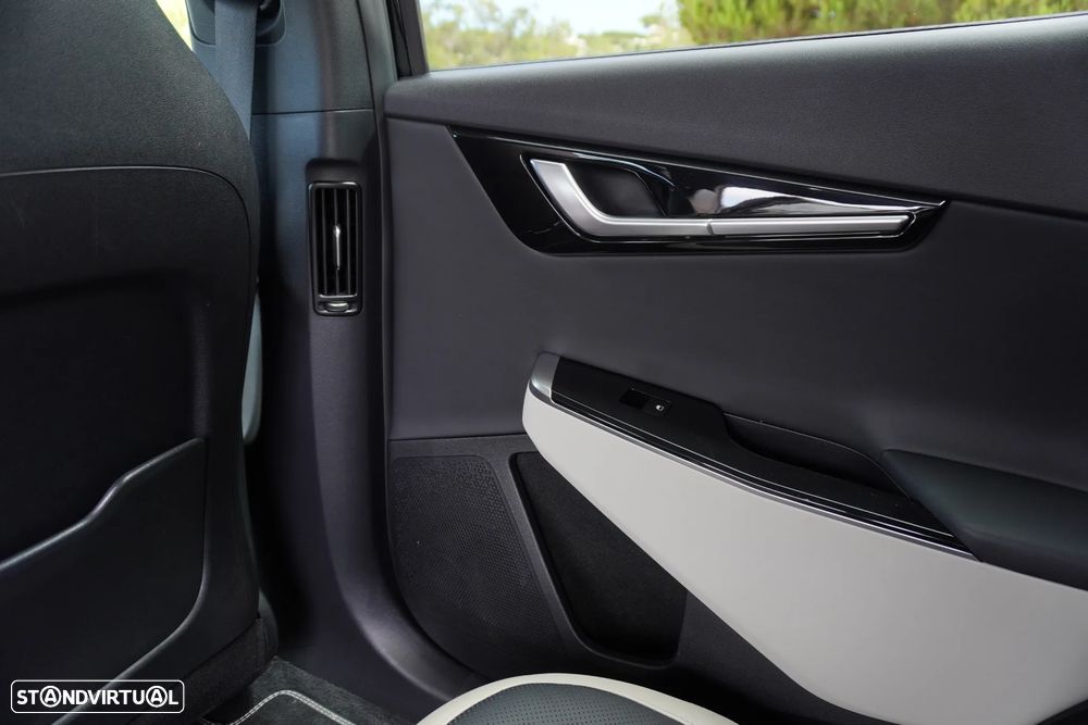 Kia EV6 77.4 kWh GT-Line - 37