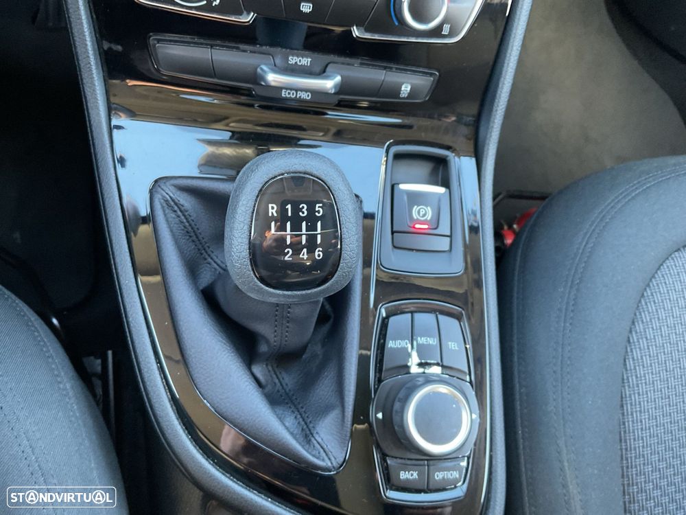 BMW 216 Active Tourer d - 29