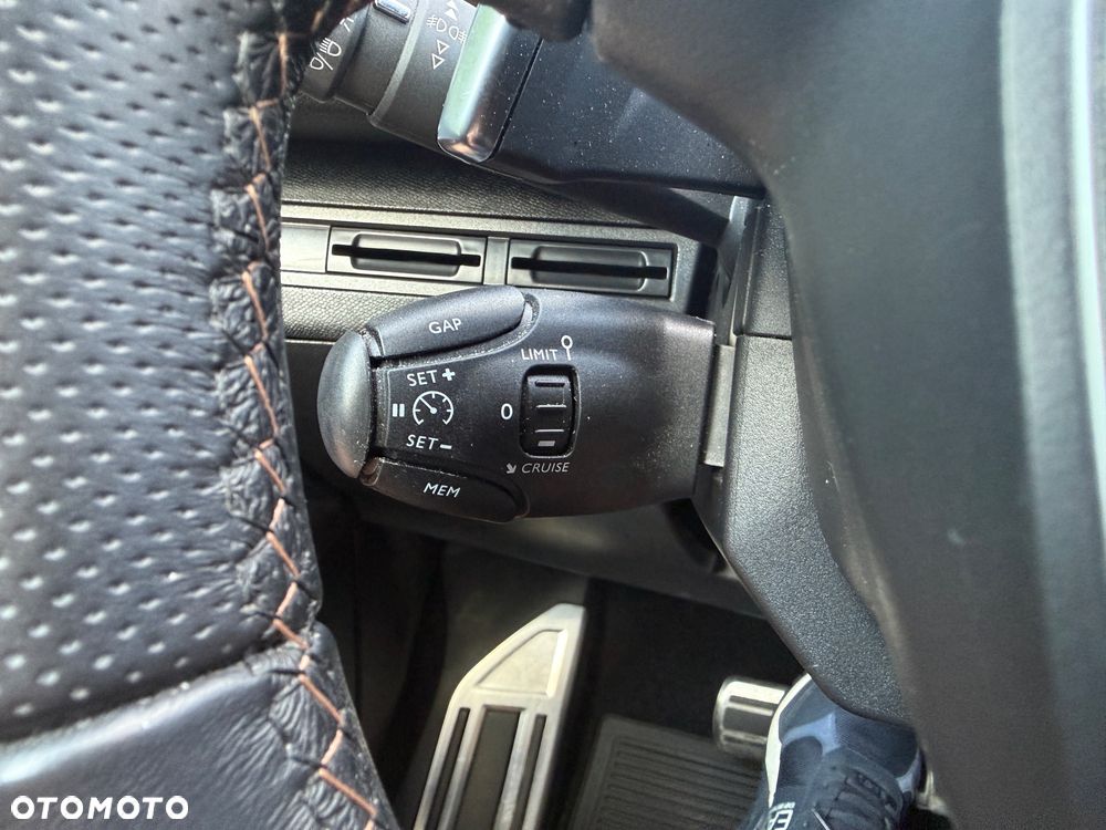 Peugeot 3008 PureTech 180 Stop & Start GPF EAT8 GT - 40