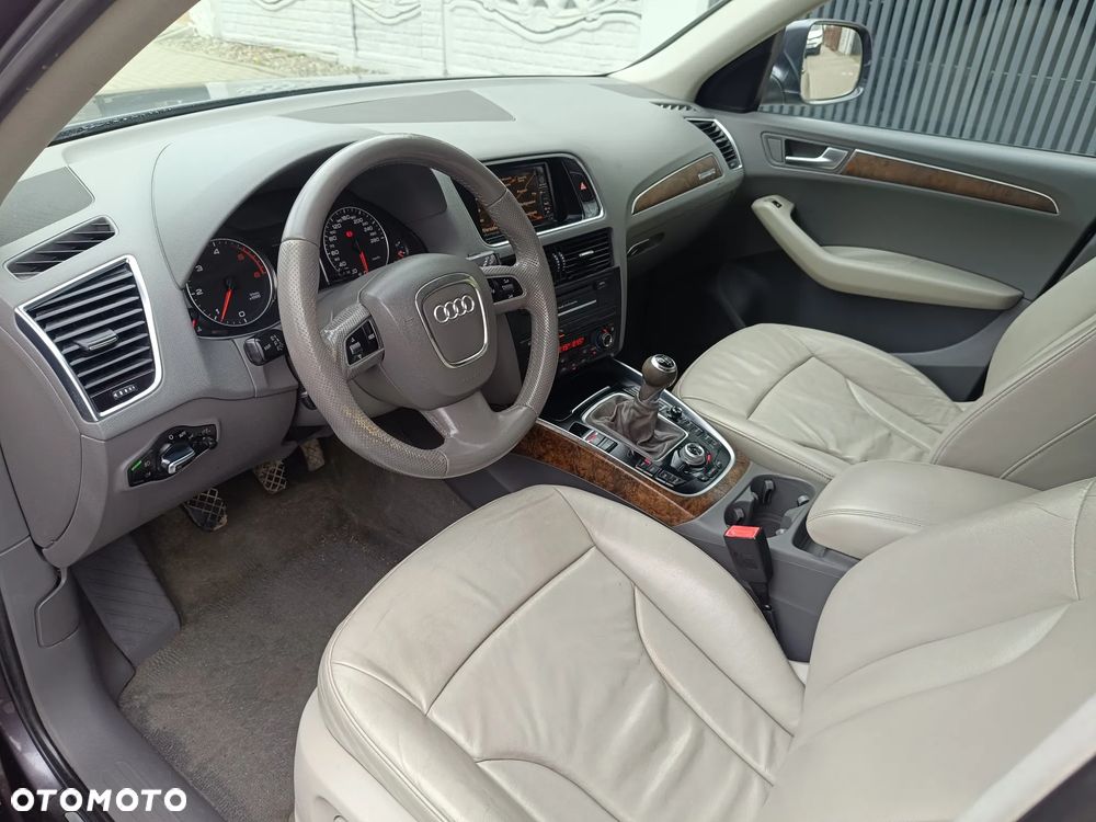Audi Q5 2.0 TDI Quattro - 8