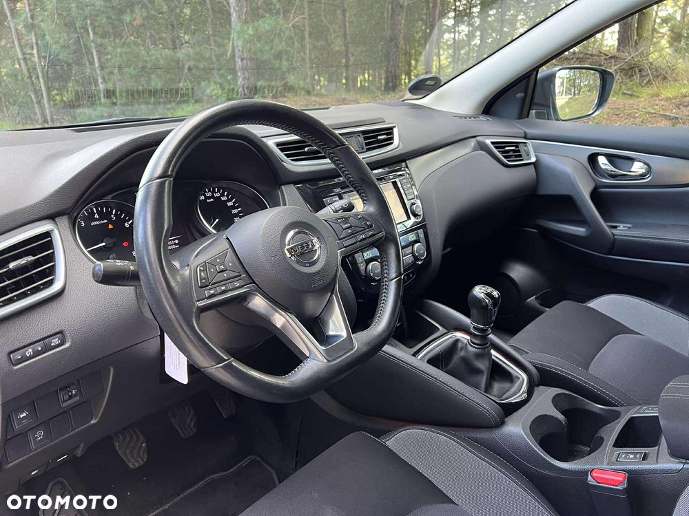 Nissan Qashqai 1.2 DIG-T Tekna - 17