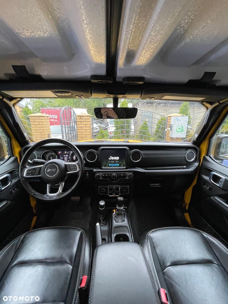 Jeep Wrangler 2.0 4xe Plug-In Hybrid Hardtop Sahara - 24