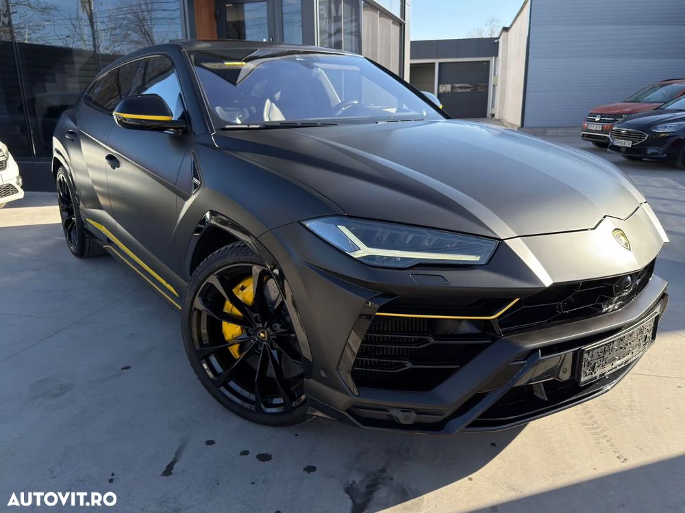 Lamborghini URUS - 5