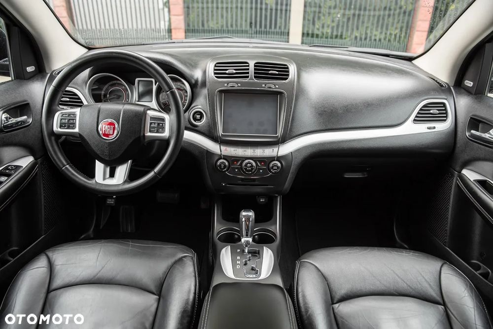 Fiat Freemont 2.0 Multijet 16V DPF Automatik Allrad Black Code - 31