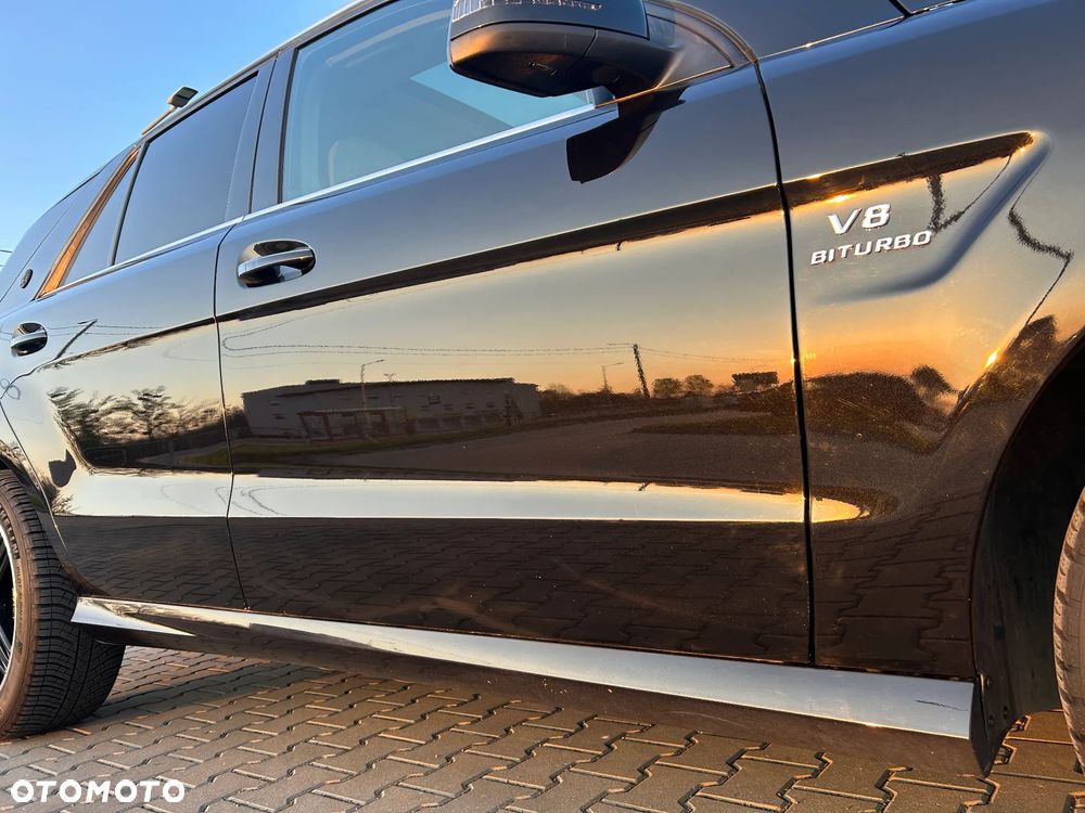 Mercedes-Benz ML 63 AMG 4Matic AMG SPEEDSHIFT 7G-TRONIC - 6