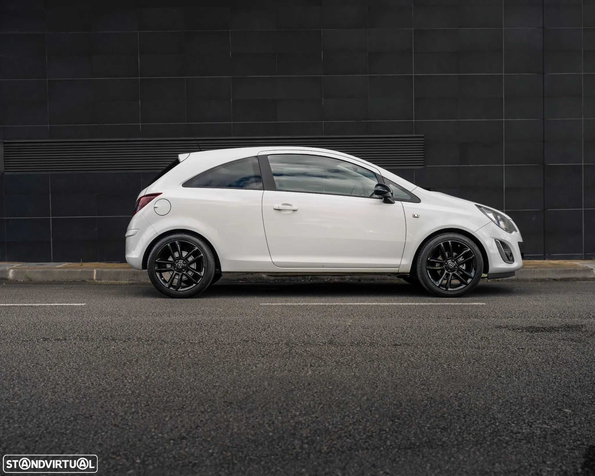 Opel Corsa 1.4 Black Edition - 5
