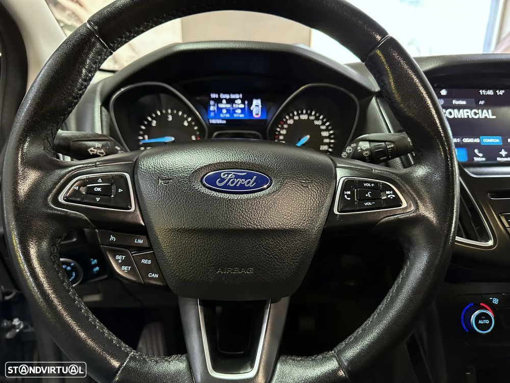 Ford Focus SW 1.5 TDCi Titanium - 27