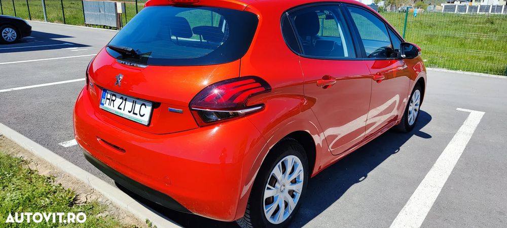 Peugeot 208 1.2 L PureTech Access - 5