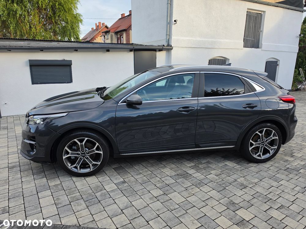 Kia XCeed - 4