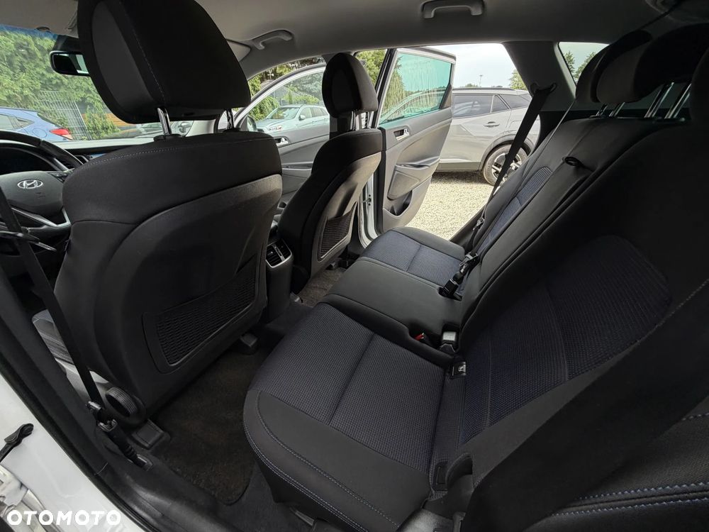 Hyundai Tucson blue 1.7 CRDi 2WD DCT Premium - 20