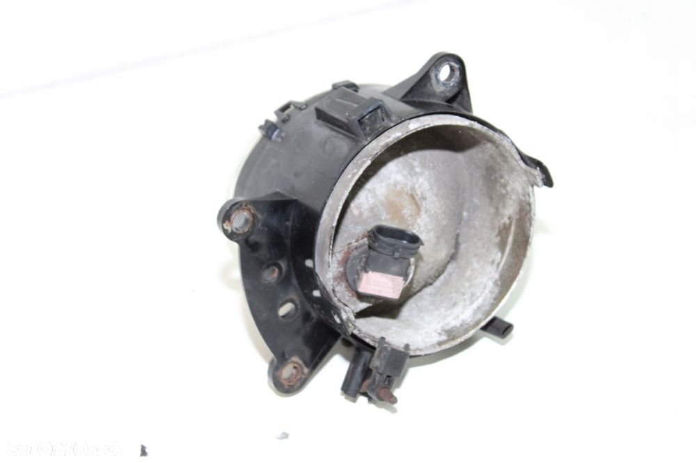 HALOGEN LAMPA PRZECIWMGIELNY MERCEDES ACTROS MP4 MP5 LEWY - 4