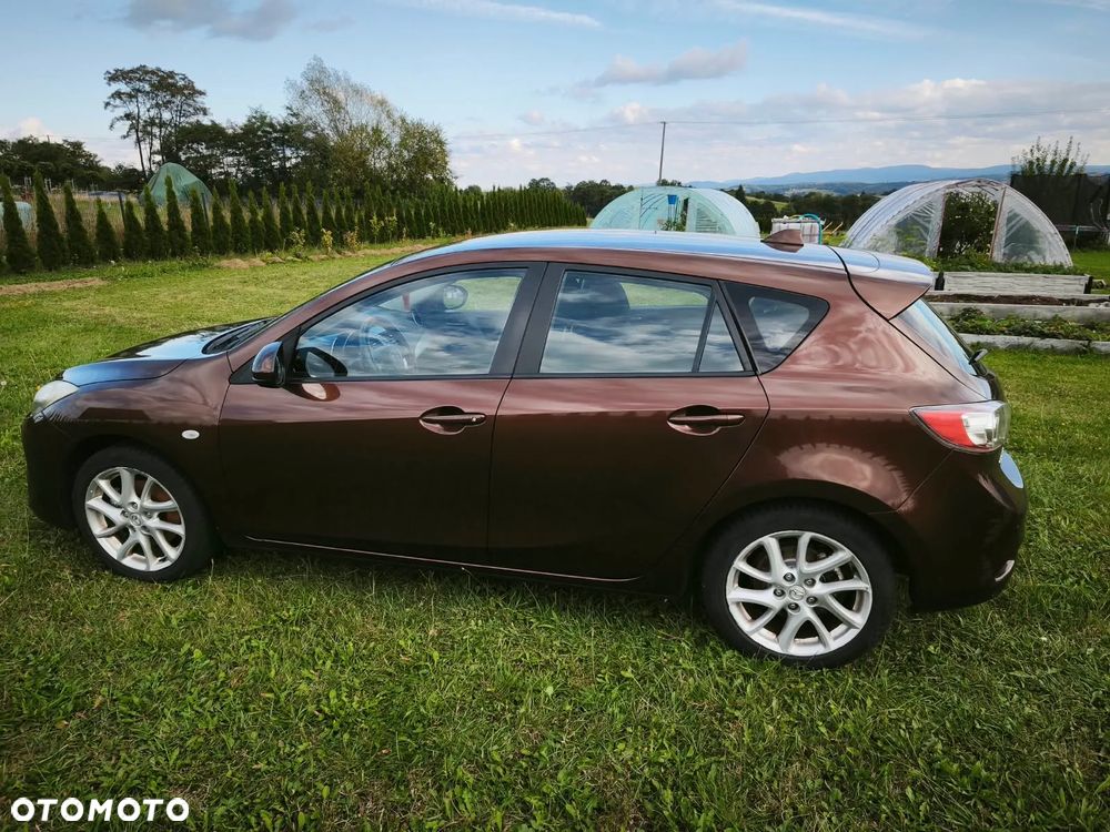 Mazda 3 2011 photo 4