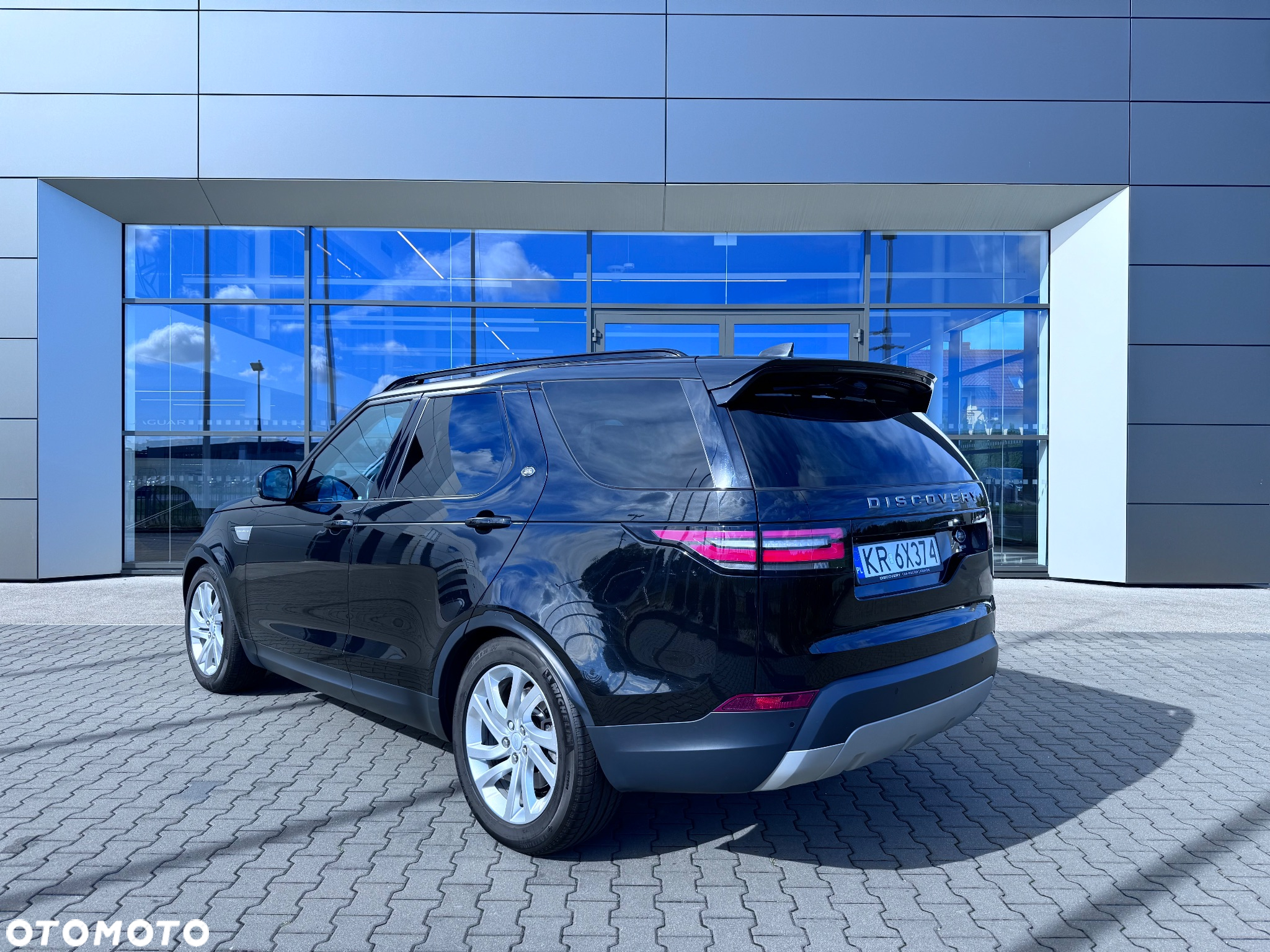 Land Rover Discovery V 2.0 SD4 HSE - 6