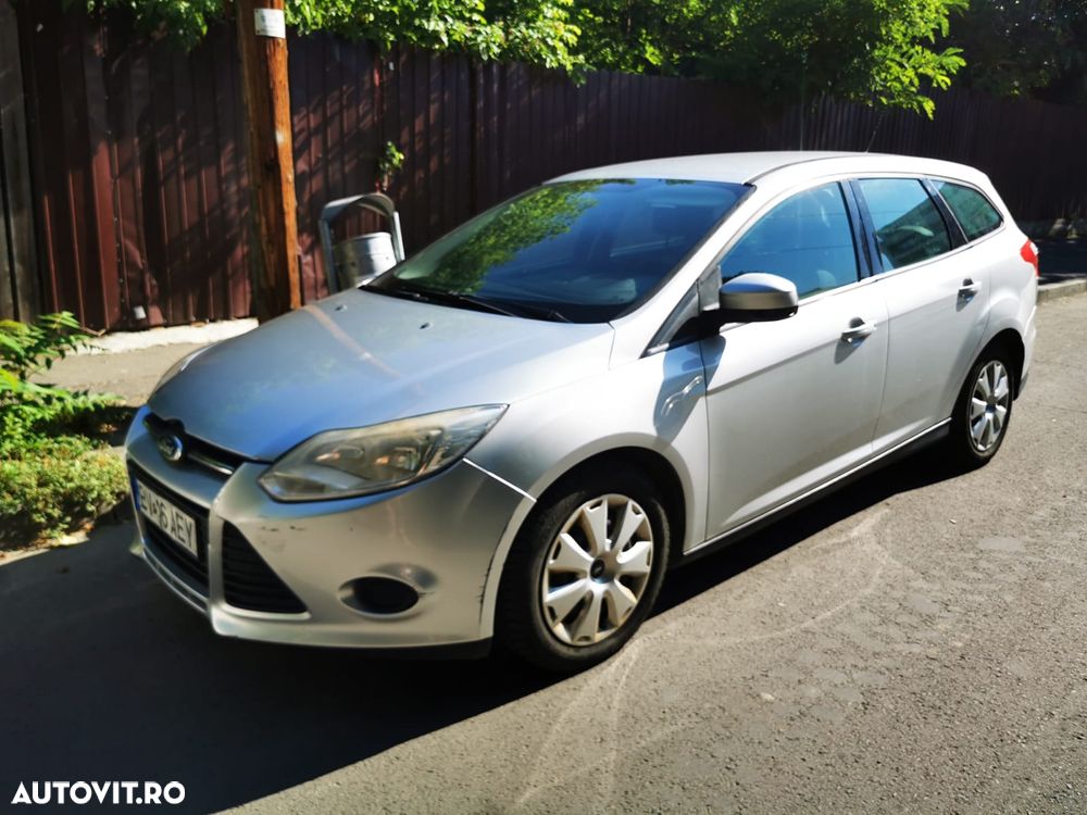 Ford Focus 1.6 TDCi DPF Start-Stopp-System Ambiente - 6