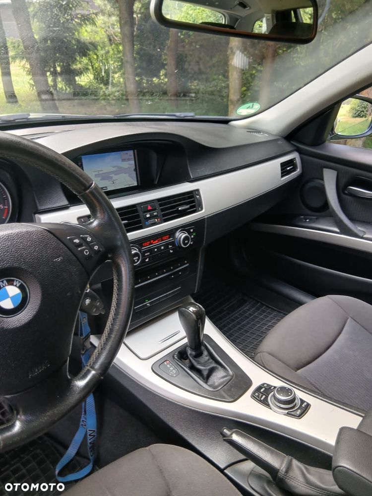 BMW Seria 3 - 15