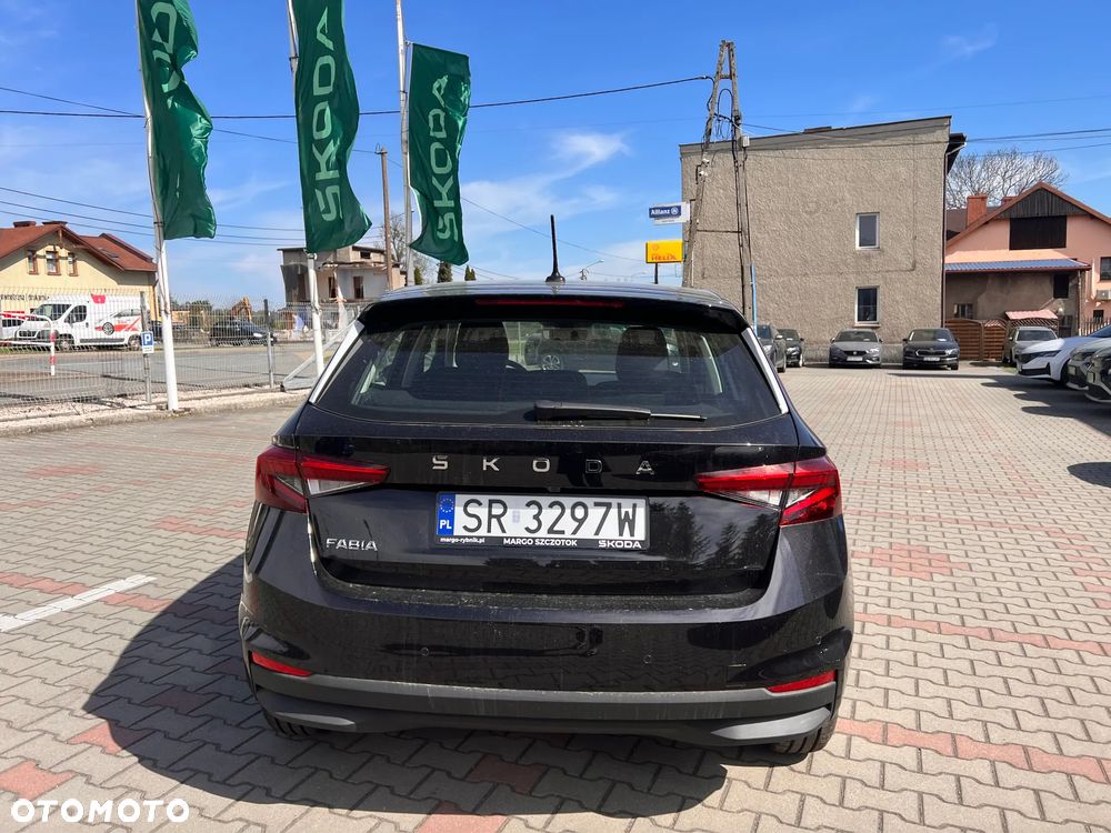 Skoda Fabia 1.0 TSI Edition 130 DSG - 5