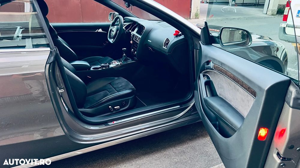 Audi A5 Cabrio 2.0 TDI quattro - 10
