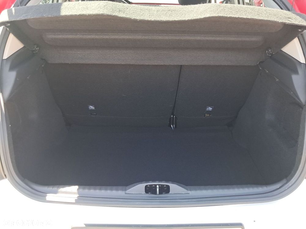 Citroën C3 1.2 PureTech Feel S&S - 13