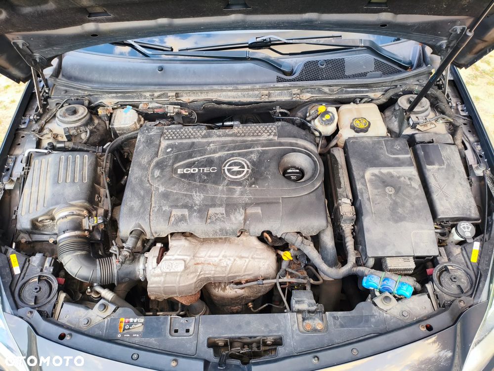 Opel Insignia 2.0 CDTI - 37