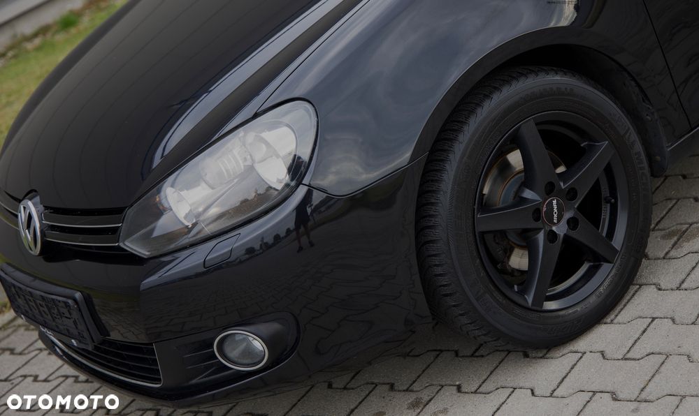 Volkswagen Golf 1.6 TDI DPF Style - 11