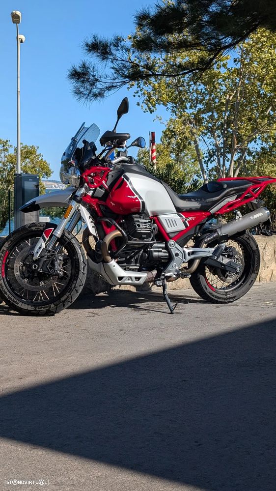 Moto Guzzi V85 TT - 18