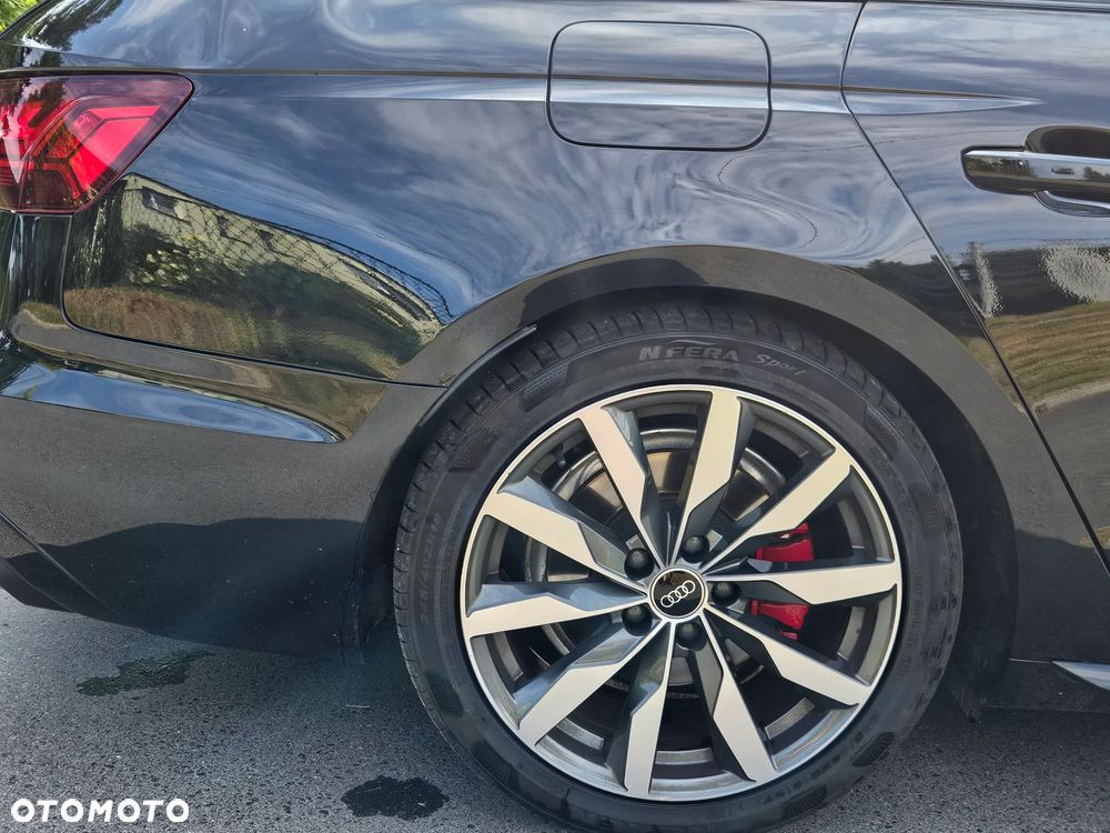 Audi A4 Avant 40 TDI quattro S tronic S line - 10