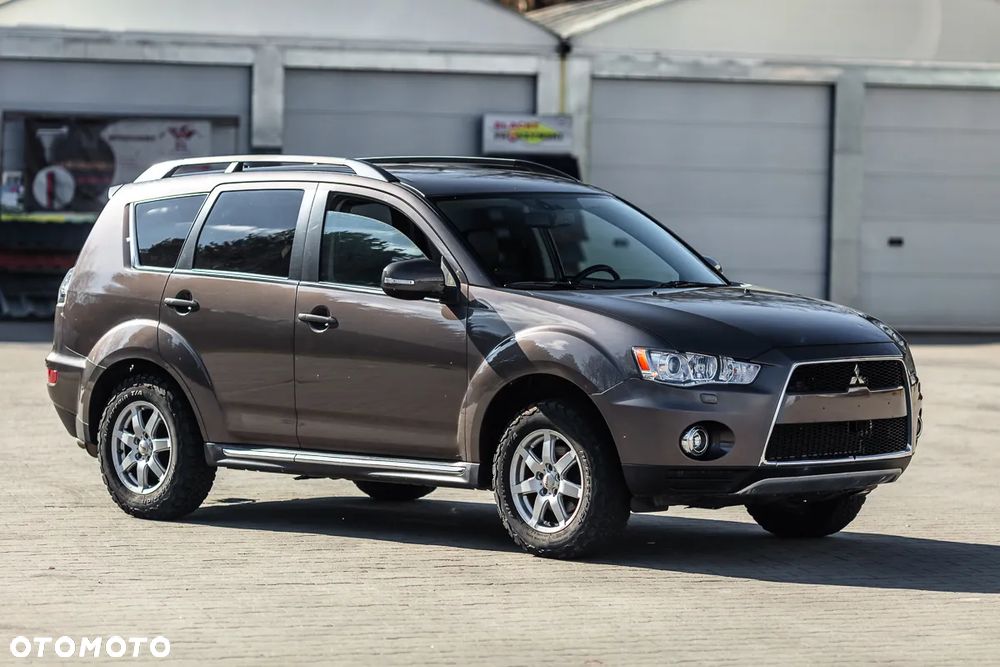 Mitsubishi Outlander 2.0 2WD - 1