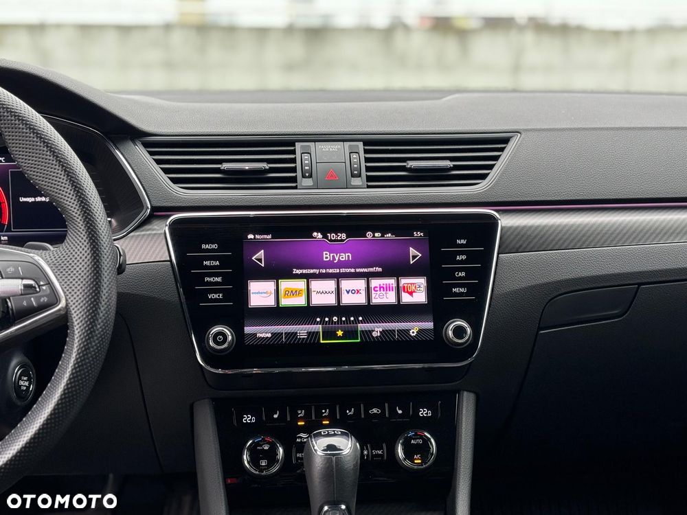 Skoda Superb 2.0 TSI Sportline DSG - 18