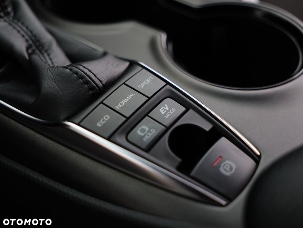 Toyota Camry 2023