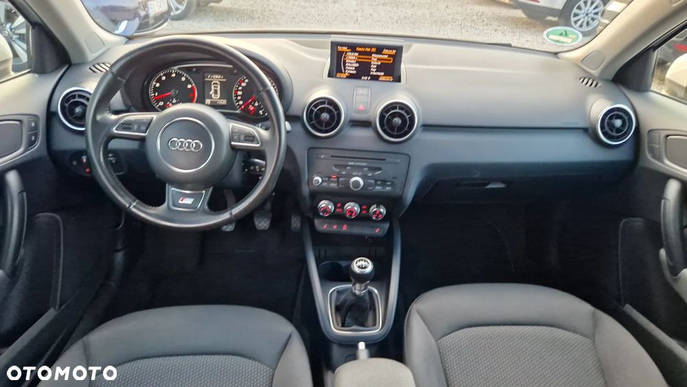 Audi A1 Sportback 1.2 TFSI S line edition - 6