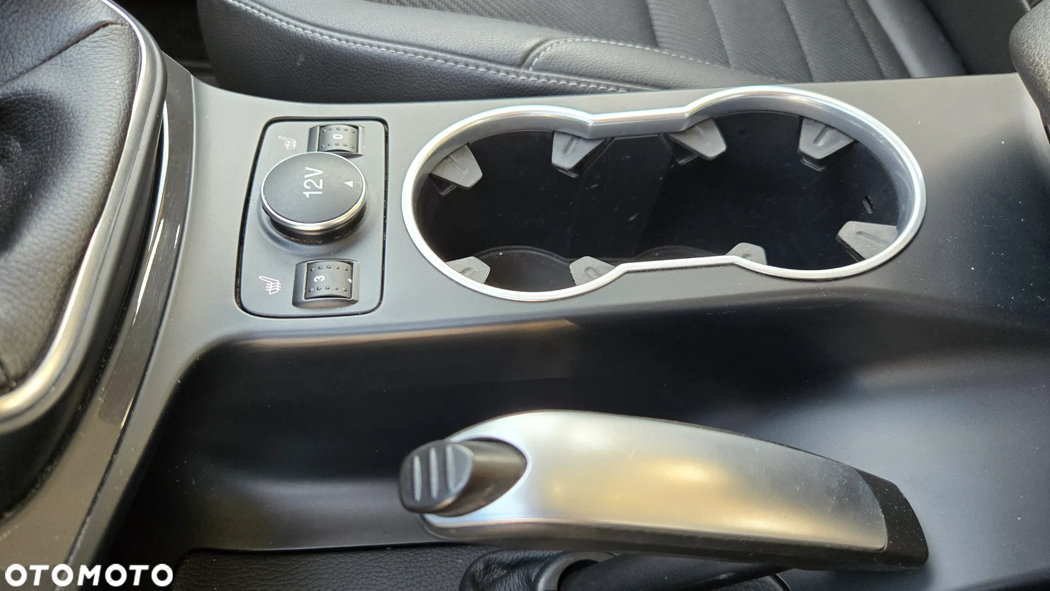 Ford Kuga - 19