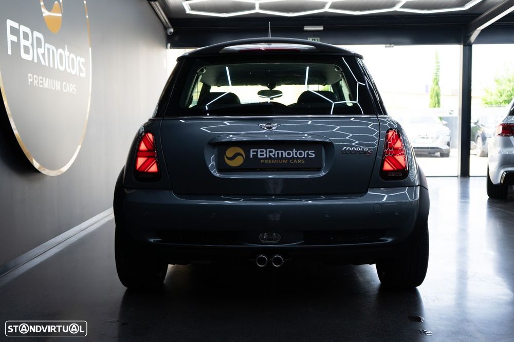 MINI 3 Portas Cooper S - 4
