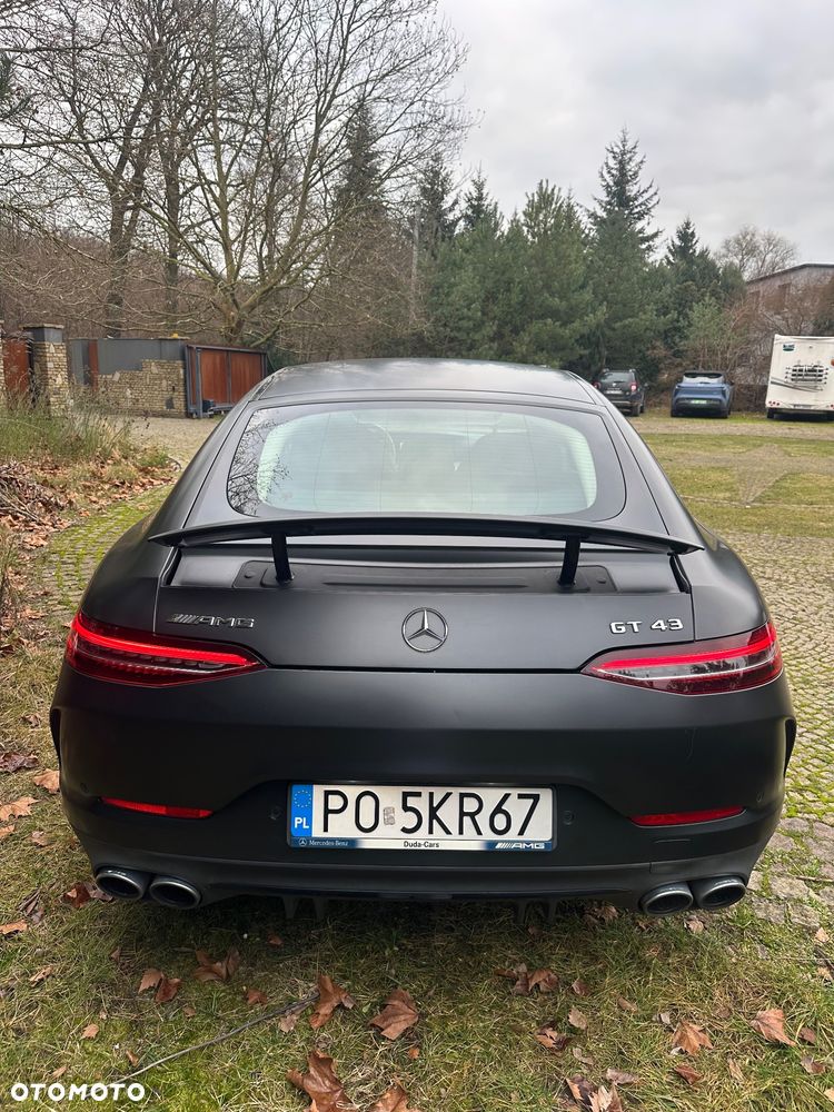 Mercedes-Benz AMG GT - 4
