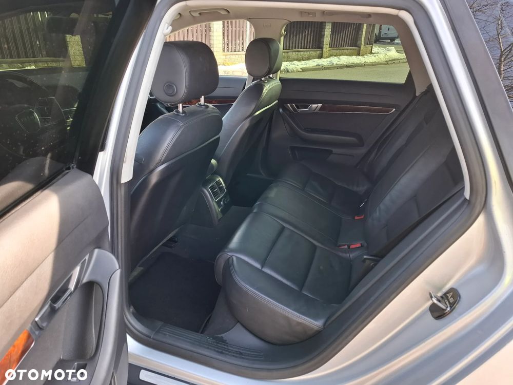 Audi A6 Avant - 13