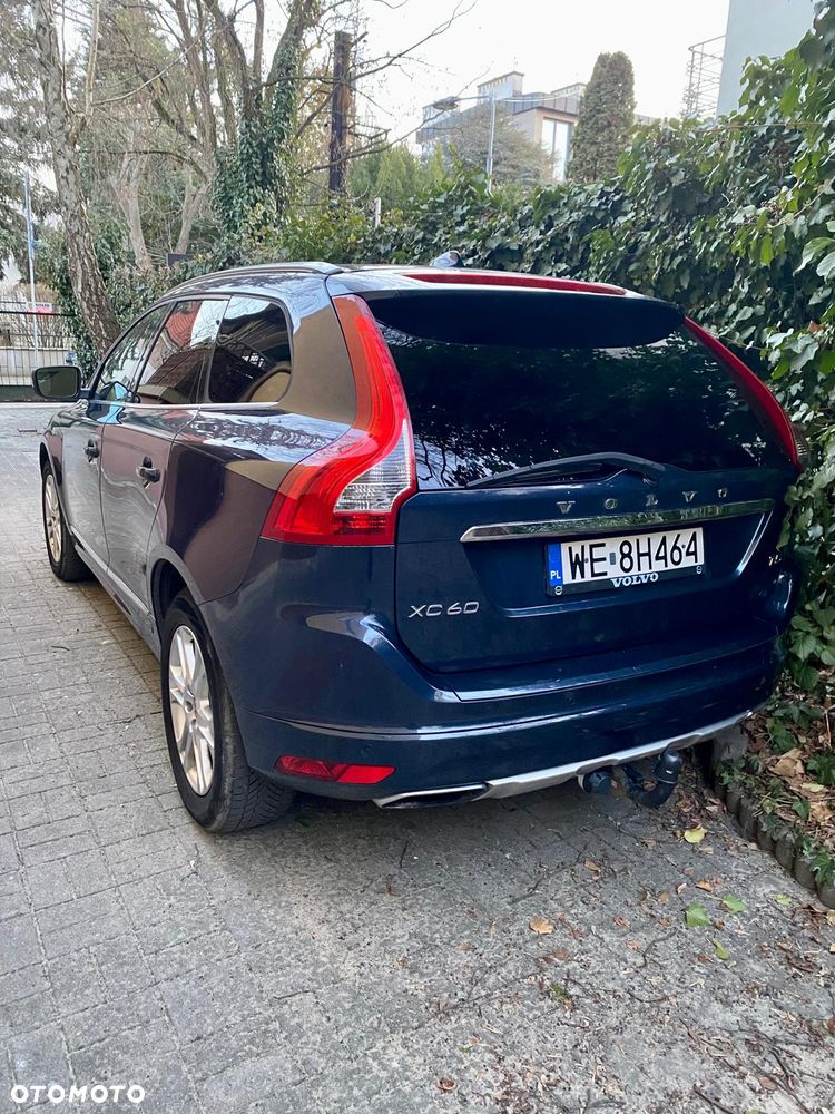 Volvo XC 60 T5 Geartronic Momentum - 5