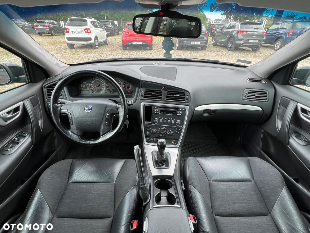 Volvo V70 2.4 Edition Comfort - 17
