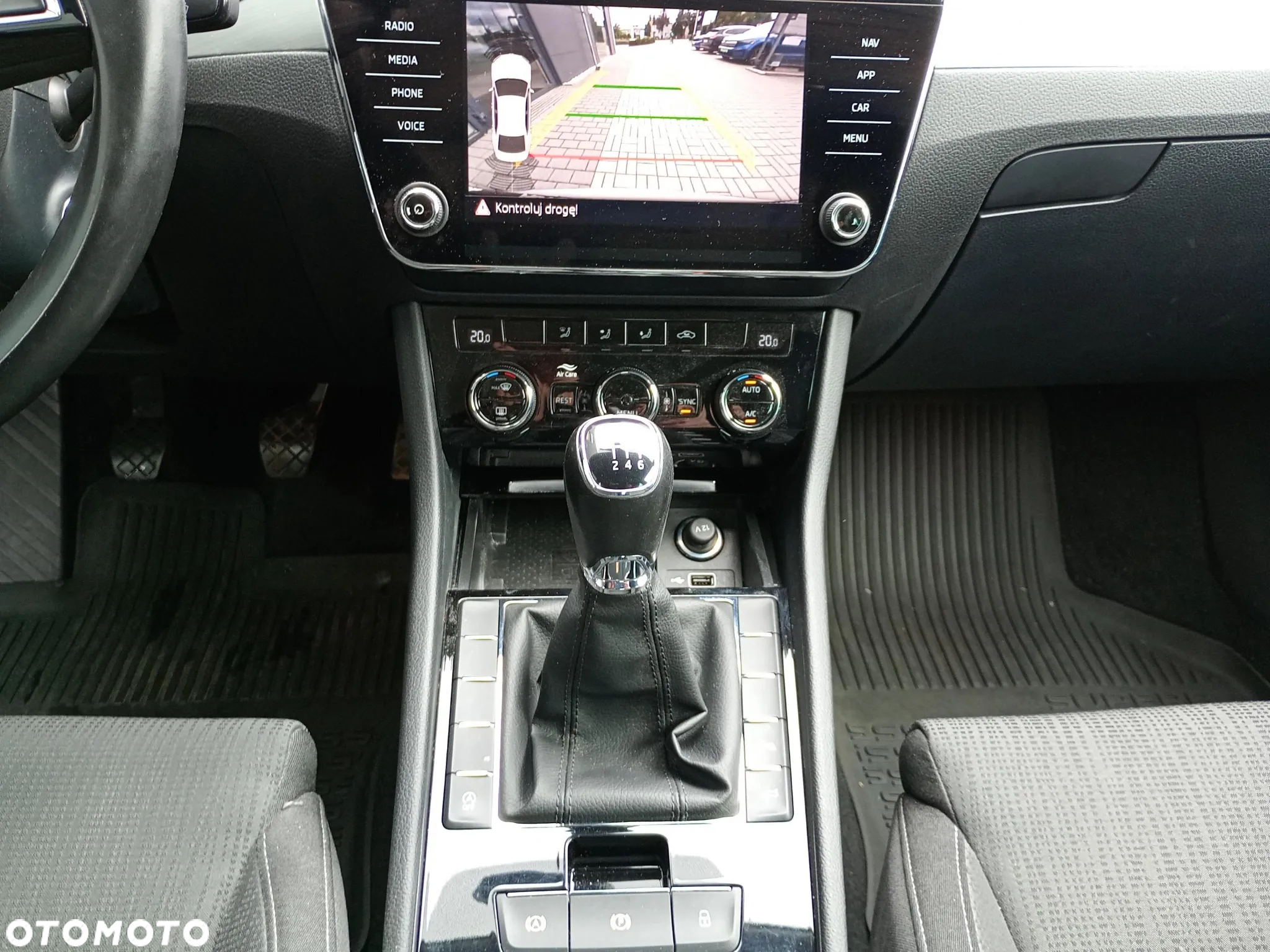 Skoda Superb 2.0 TDI Ambition - 9