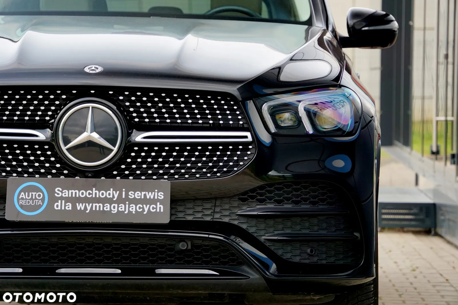 Mercedes-Benz GLE 300 d 4Matic 9G-TRONIC AMG Line - 12